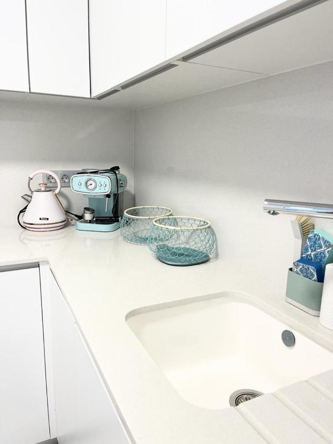 Luxury Apartment ตอร์เรเวียคา ภายนอก รูปภาพ